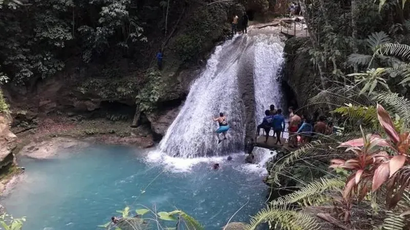 Blue Hole + Dunn's River Wasserfälle